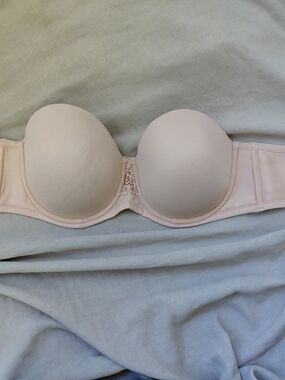 Vanity Fair 38 C Strapless Nude Bra